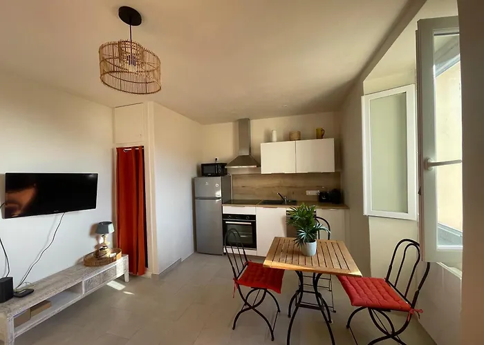 Appartement 55m2 De Charme - Vue Exceptionnelle églises&mer *
